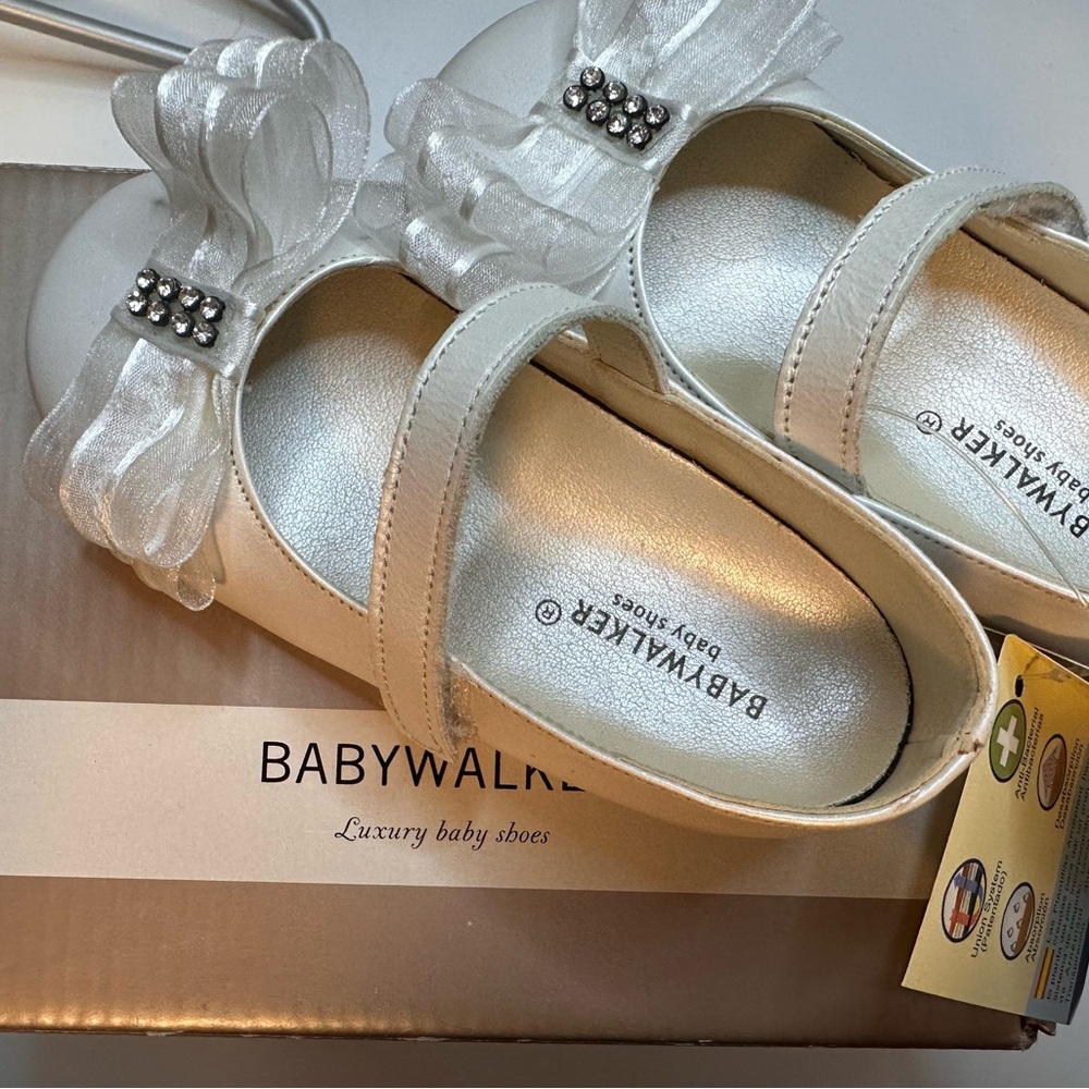Cream Kids Shoes with Bow